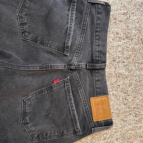 Women’s Black Levi's Middy Bootcut Anke Jeans - Picture 5 of 10